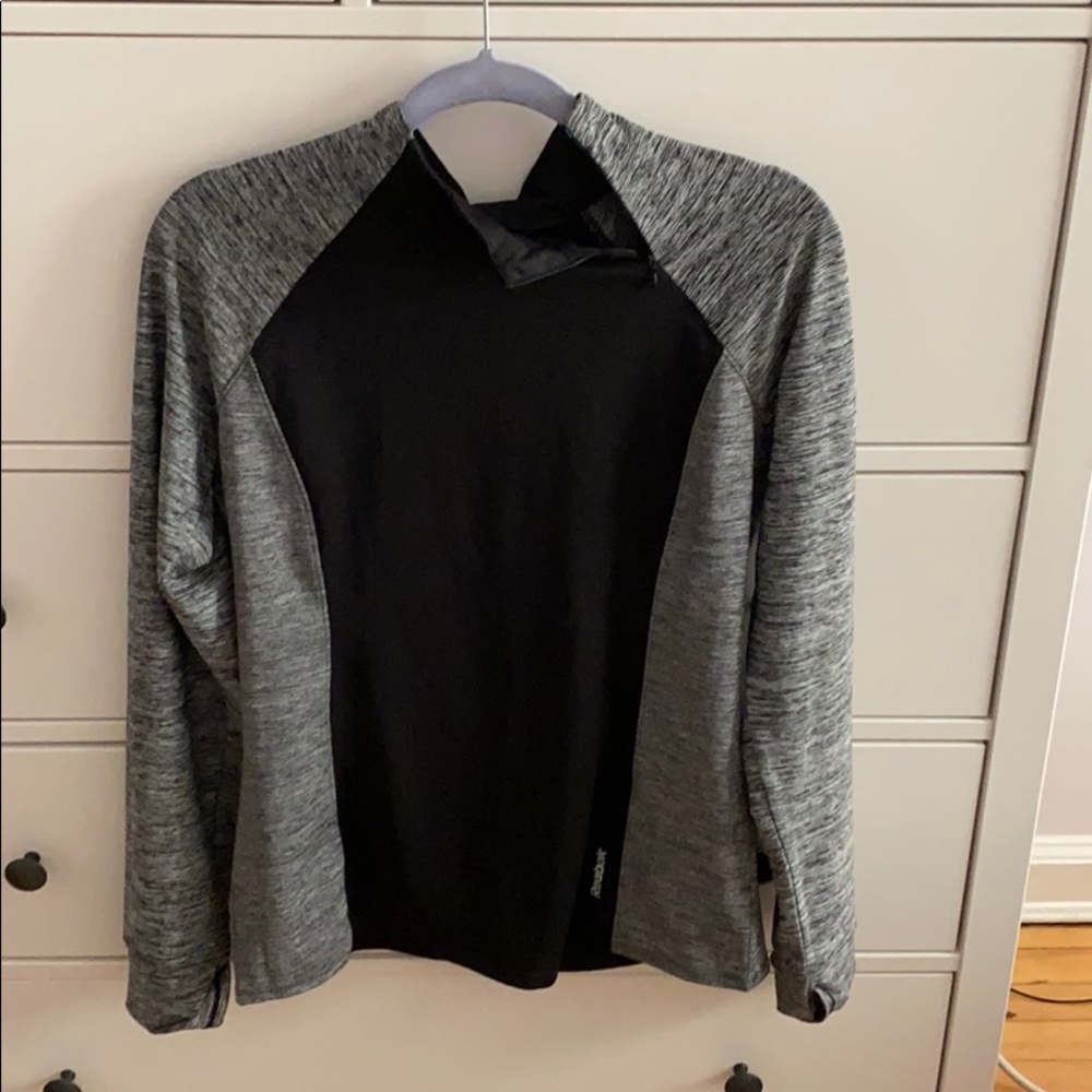 NWT REEBOK ATHLETIC SWEATER